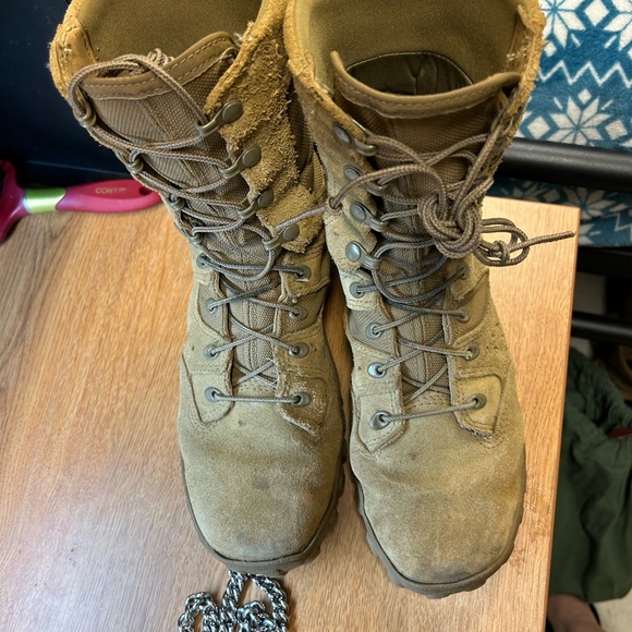 Rockeys I only worn for one month during BCT Men’s 7.5. broken in. - Picture 4 of 4